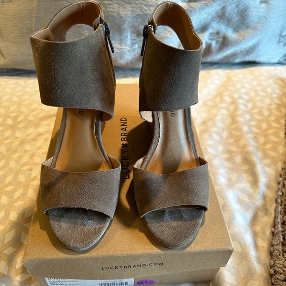 Suede wedge sandals - Picture 1 of 4